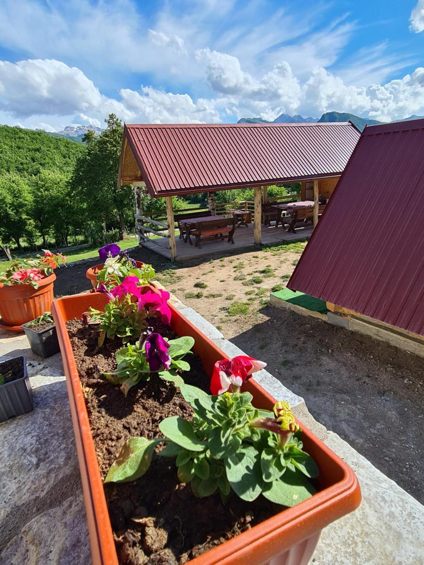 Bungalows Malagic Gusinje Kültér fotó