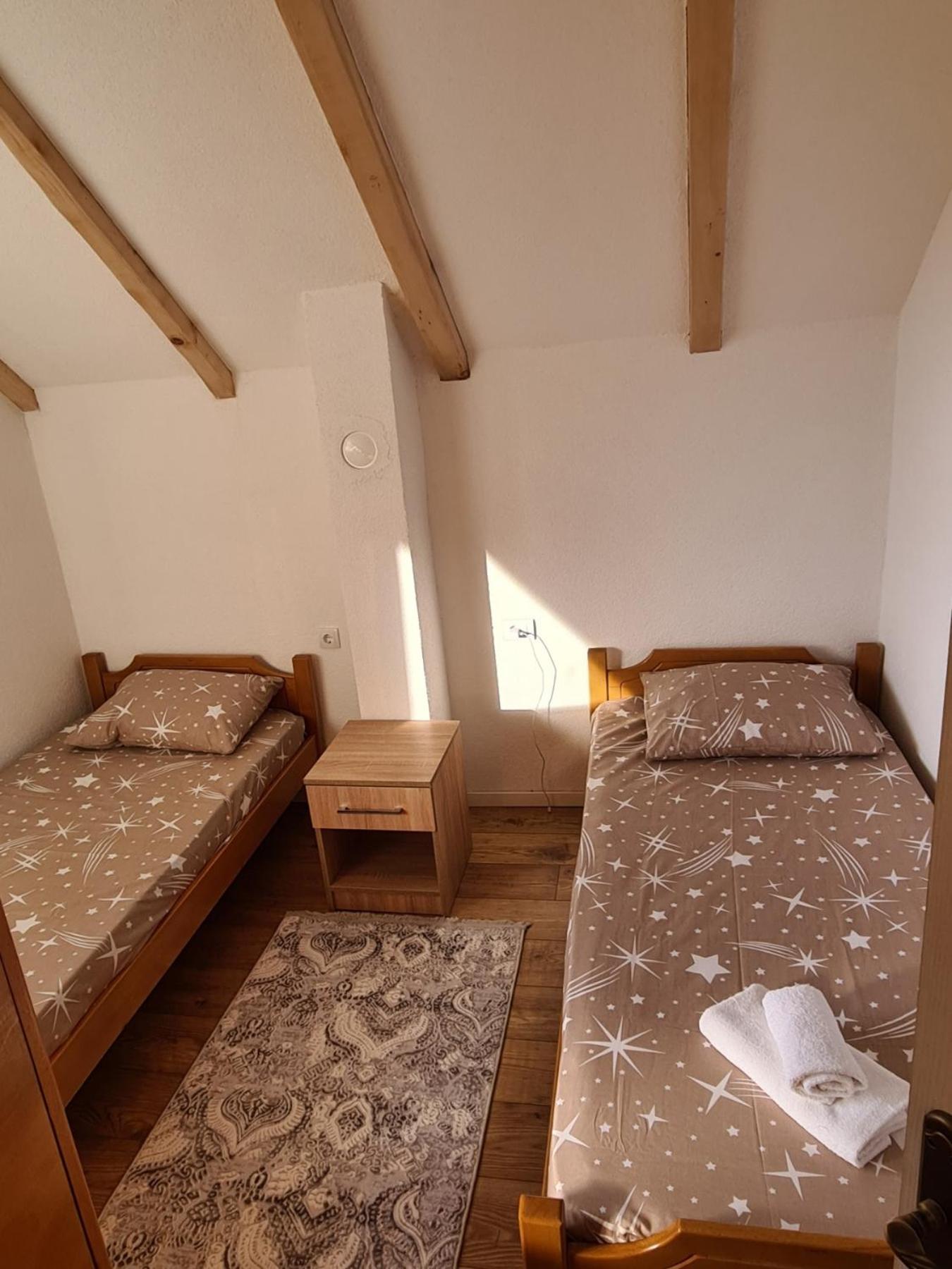 Bungalows Malagic Gusinje Kültér fotó